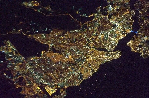 Uzaydan Türkiye'yi çekti
