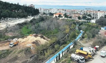 Yine CHP’li belediye, yine ağaç katliamı: Kepçeyle ağaç söktüler ‘taşıyoruz’ diye katlettiler
