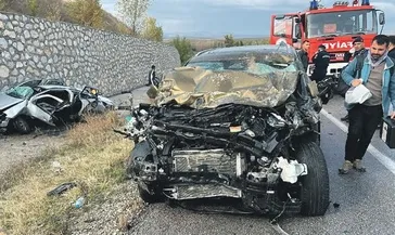 Otomobil ile cip çarpıştı: 4 ölü