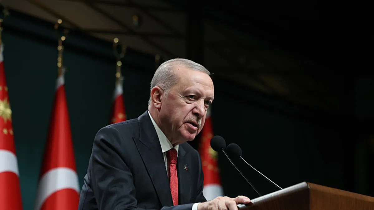 Başkan Erdoğan: Nevruz, baharın gelişini müjdeleyen bir takvim yaprağı olmanın çok ötesindedir Başkan Erdoğan: Nevruz, baharın gelişini müjdeleyen bir takvim yaprağı olmanın çok ötesindedir