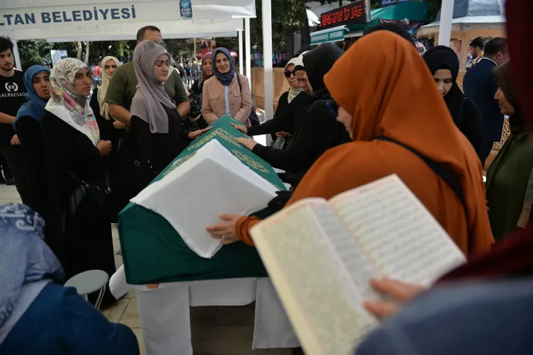 Şule Yüksel Şenler son yolculuğuna uğurlandı