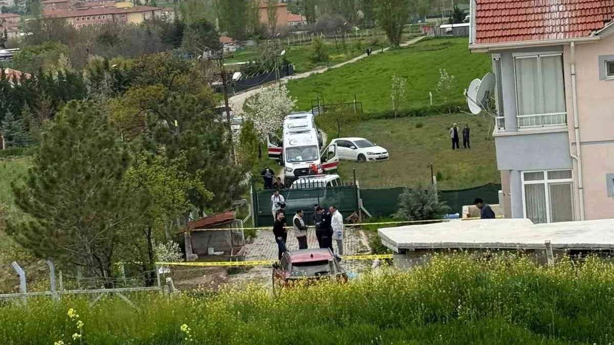 Kardeş kavgasında kan aktı: 1 ölü!