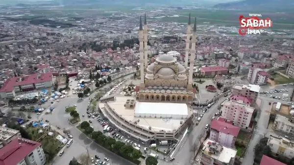 Depremde hasar alan Abdülhamid Han Camii tadilata alındı | Video