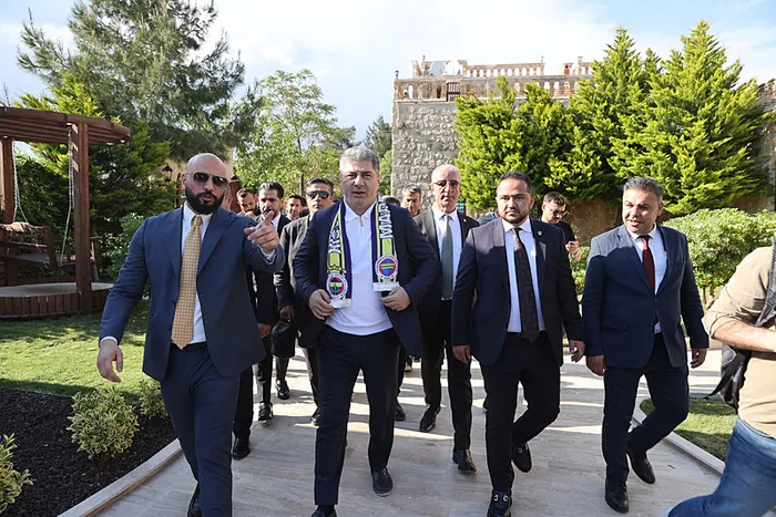 canli-izle-fenerbahce-baskan-adayi-hakan-safi-a-sporda-iste-aciklamalari-1779816430688.jpeg