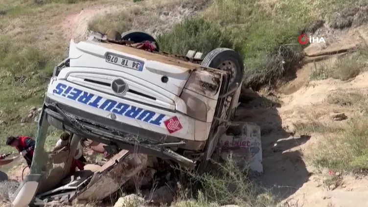 KARS OTOBÜS KAZASI SON DAKİKA: Bilanço ağırlaştı! Yolcu otobüsü şarampole yuvarlandı: 7 ölü 21 yaralı...