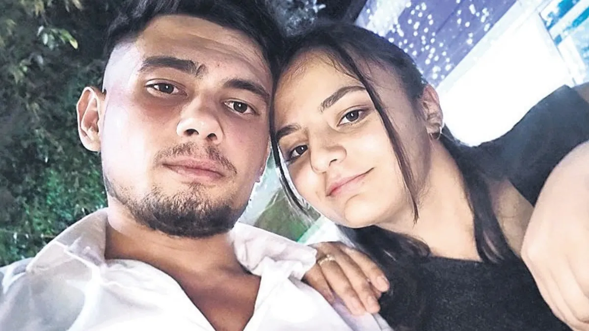 Genç çift kaza kurbanı oldu