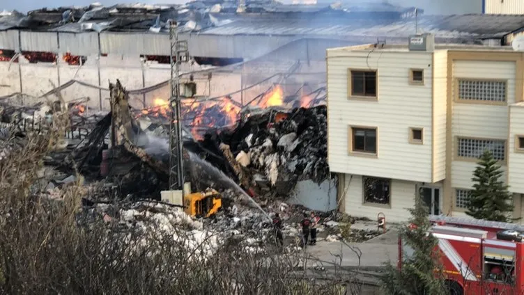 Son dakika! Hatay'daki yangında son durum! Bakan Pakdemirli'den yangında sabotaj iddialarına açıklama