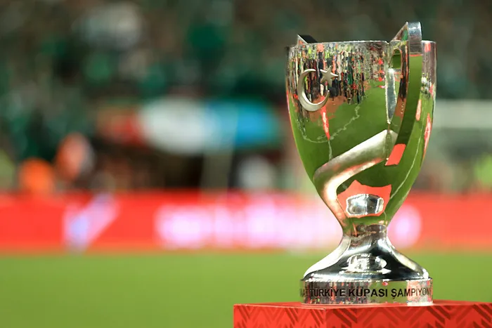 canli-turkiye-kupasinda-final-heyecani-trabzonspor-konyaspor-maci-canli-izle-1779474900457.jpeg