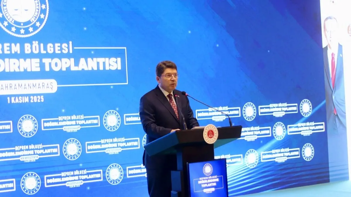 Adalet Bakanı Yılmaz Tunç, Kahramanmaraş’ta gündemi değerlendirdi Adalet Bakanı Yılmaz Tunç, Kahramanmaraş’ta gündemi değerlendirdi