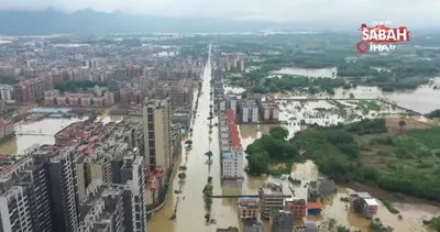 Çin’de sel ve toprak kayması! 82 bin 500 kişi tahliye edildi | Video