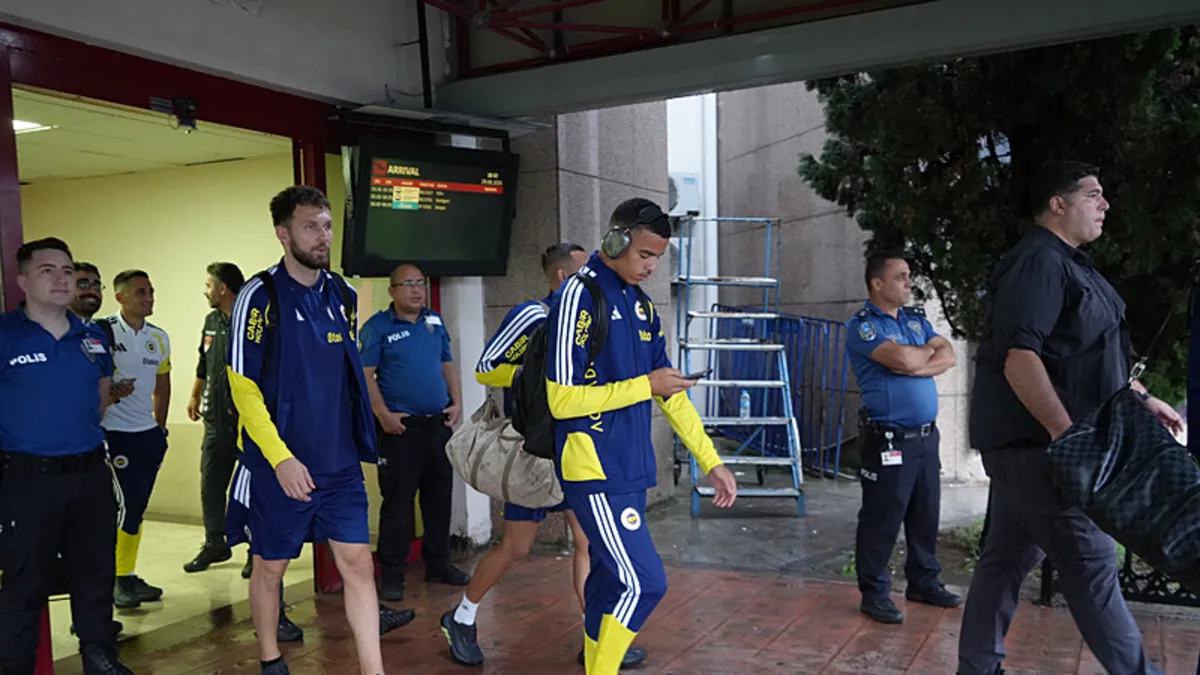 Fenerbahçe kafilesi, Samsun'a ulaştı!