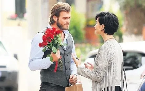 Diziler Okyanusunda Deniz Bitti Mi Yuksel Aytug