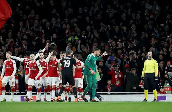 Hakan Çalhanoğlu'ndan muhteşem gol