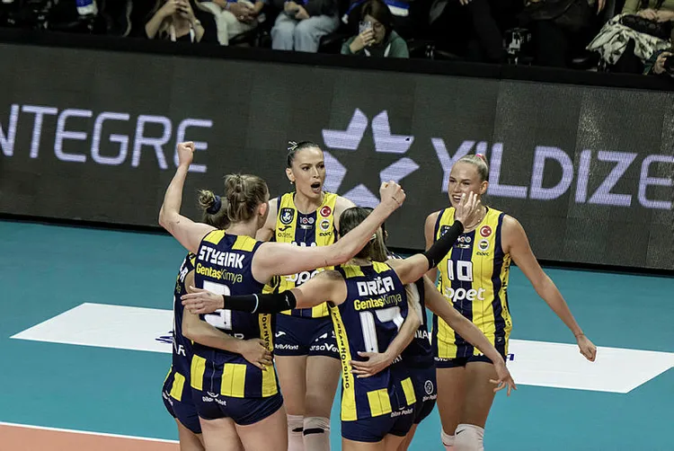 voleybol-kadinlar-sampiyonlar-kupasinda-sampiyon-vakifbank-1697050737903.jpg