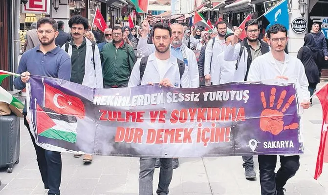 Türkiye’de de hekimler ve öğrenciler eylemde