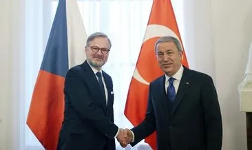 Bakan Akar, Çekya Başbakanı Fiala ile görüştü
