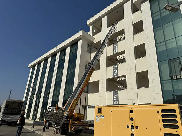 CHP’li Döşemealtı Belediyesi’ne haciz şoku! 100 milyon borç nediyle icralık oldu