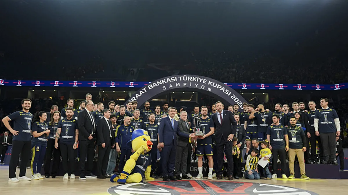 Fenerbahçe Beko’dan Beşiktaş Gain karşısında finallerde büyük üstünlük! Fenerbahçe Beko’dan Beşiktaş Gain karşısında finallerde büyük üstünlük!