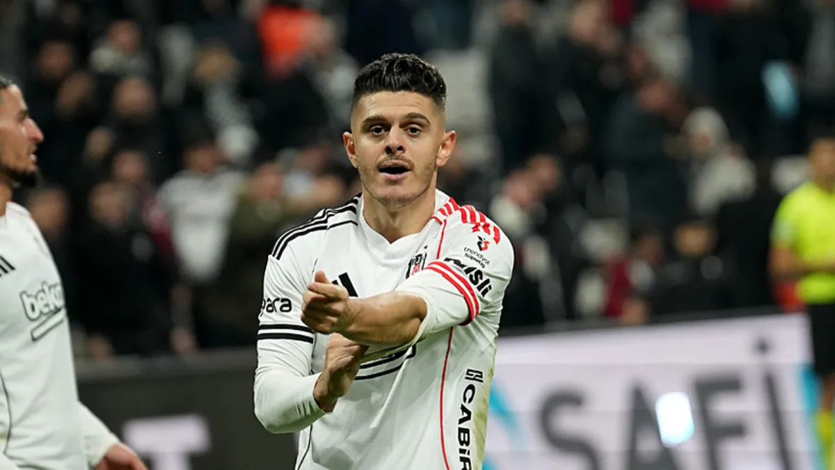 Beşiktaş’ta Trabzonspor maçı öncesi 2 eksik! Beşiktaş’ta Trabzonspor maçı öncesi 2 eksik!