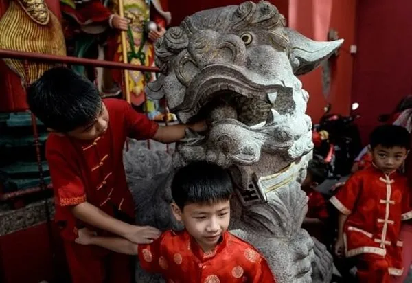 Gay chinese new year