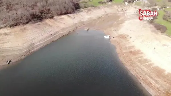 İstanbul'da barajdaki sular çekilince sudan çıkanlar görenleri şaşırttı | Video