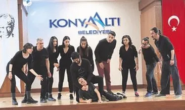 Belediye tiyatrosu perdesini açıyor