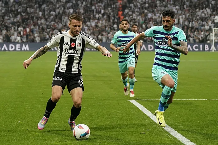 besiktas-rizespora-takildi-kartal-ucunculuk-yarisinda-yara-aldi-1748196390817.jpeg