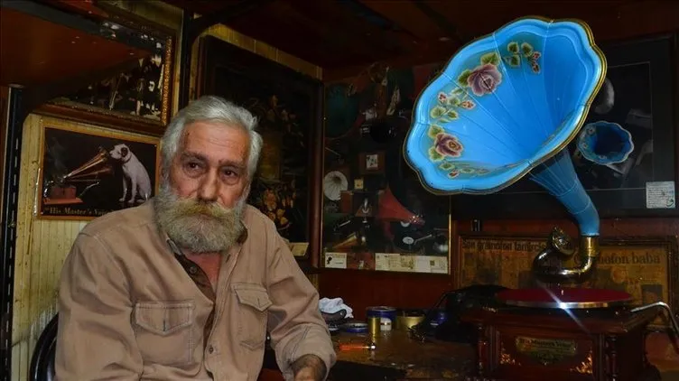 Gramofon Baba Mehmet Öztekin son yolculuğuna uğurlandı