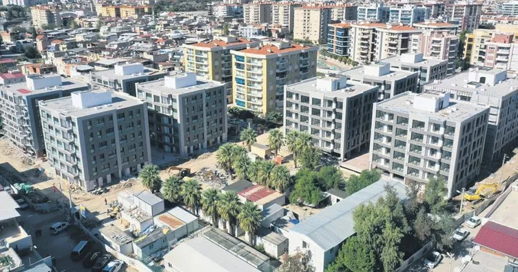 İzmirli depremzedelerin mutlu günü