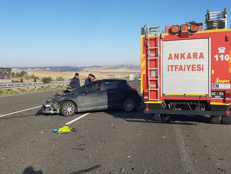 Ankara’da otomobil kamyona çarptı: 3 ölü, 3 yaralı