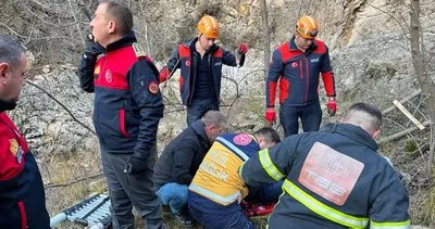Amasya’da kayalıklardan düşen adam, helikopterle kurtarıldı