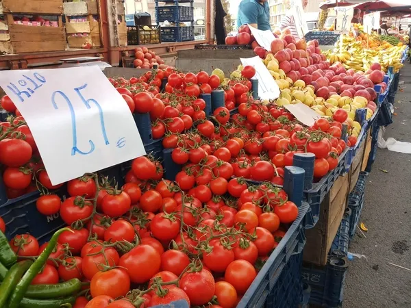 pazarin-atesi-dustu-kis-bereketi-fiyatlar-geriledi-1766852334714.jpg