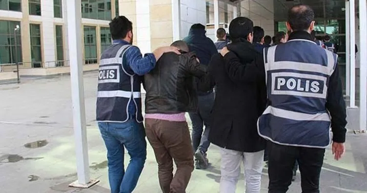 Son Dakika: İzmir merkezli operasyonda 17 kişi tutuklandı