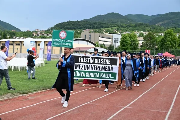 zbeu-caycuma-devrek-ve-gokcebey-kampuslerinde-mezuniyet-toreni-gerceklestirildi-1717861167724.jpg