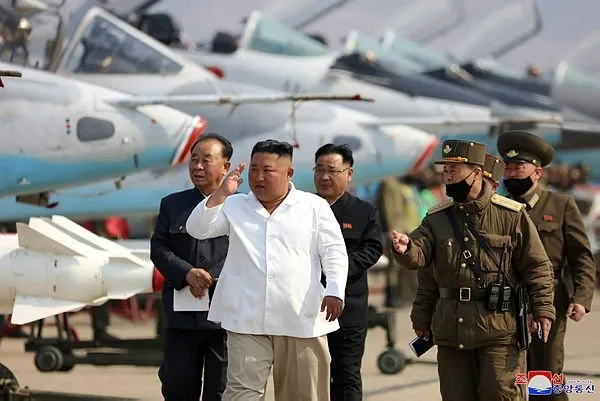 Kuzey Kore lideri Kim Jong öldü iddiası sonrası ABD’den SON DAKİKA açıklaması! ABD istihbatı da şu an için...