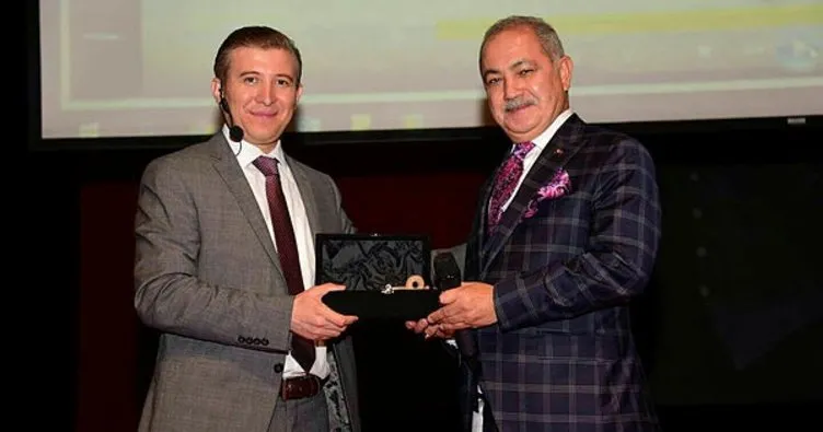 Osmaniye Belediyesi’ne ’Eğiten Şehir’ ödülü