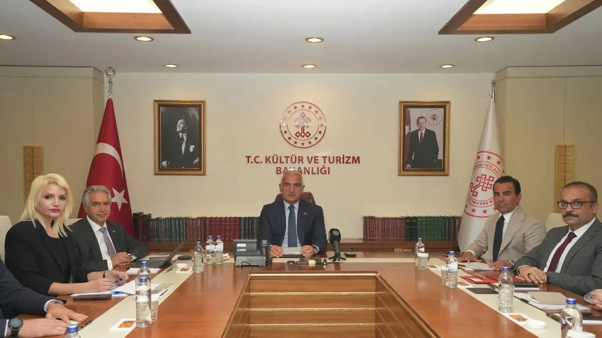 Bakan Ersoy start verdi! UNESCO Dünya Miras Komitesi için dev hazırlık başladı! haber görseli