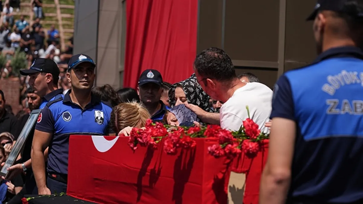 Manisa Belediye Başkanı Ferdi Zeyrek son yolculuğuna uğurlandı!