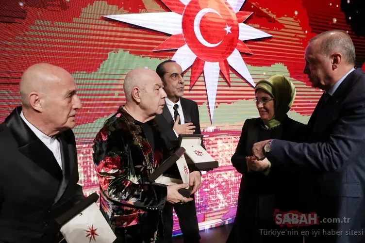 Başkan Erdoğan’ın elinden ödül alan MFÖ grubuna linç kampanyası... Yetenekli bay linçcinin çaresizliği!