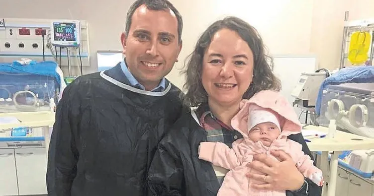 İdil bebek hayata dört elle tutundu