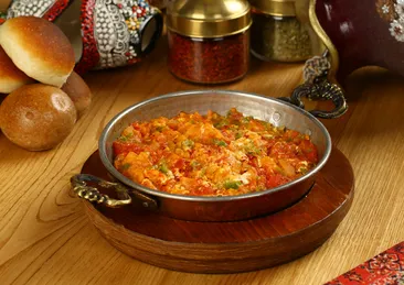 Lezzetine doyamayacağınız menemen tarifi! Bir deneyen bir daha vazgeçemiyor...