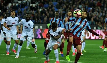 Trabzonspor Medipol Başakşehir ile berabere kaldı
