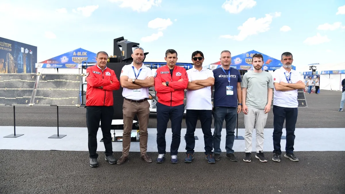 Selçuk Bayraktar Şanlıurfa’da TEKNOFEST öncesi son hazırlıkları inceledi