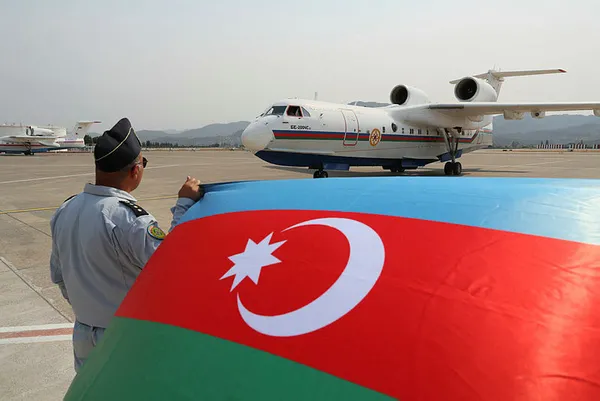 Son dakika: Yangın söndürme gücü genişliyor! Azerbaycan'dan gelen amfibi uçak Dalaman Havalimanı'na indi 7 son dakika yangin sondurme gucu genisliyor azerbaycandan gelen amfibi ucak dalaman havalimanina indi 1628153778234