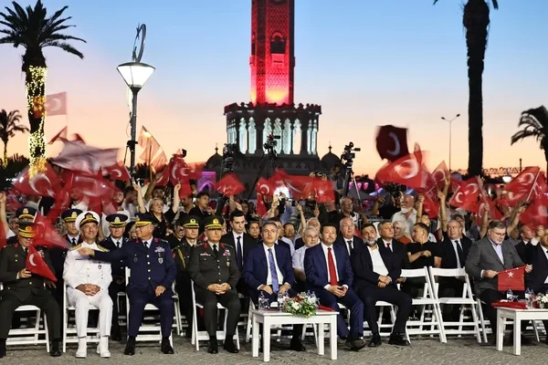 15-temmuz-izmirde-unutulmadi-1784150695723.jpg