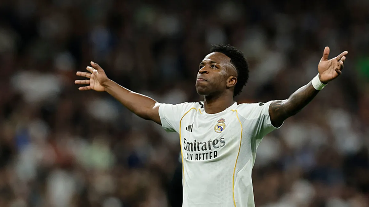 Çılgın derbide Real Madrid, Atletico Madrid’i devirdi! Çılgın derbide Real Madrid, Atletico Madrid’i devirdi!