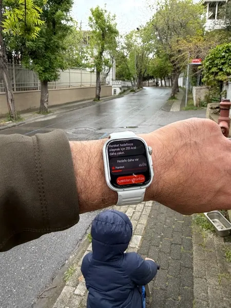 huawei-27-gramlik-watch-fit-5-ile-size-egzersiz-yaptiriyor-1777970170587.jpeg