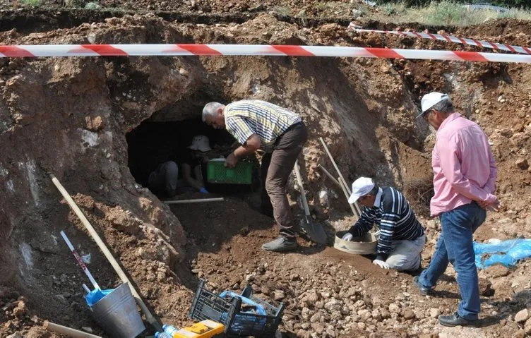 İş yeri temel inşaatı kazasında Bizans dönemine ait mezar bulundu
