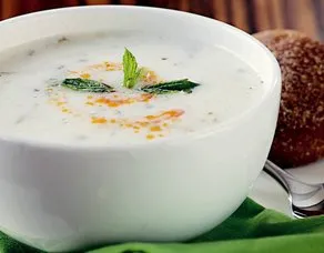 Yarmalı Ve Taze Fasulyeli Yoğurt Çorbası Tarifi