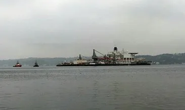 Türk Akımı’nda çalışacak Pioneering Spirit gemisi, İstanbul Boğazı’ndan geçti